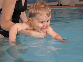 Une activité plaisir : les Bébés nageurs