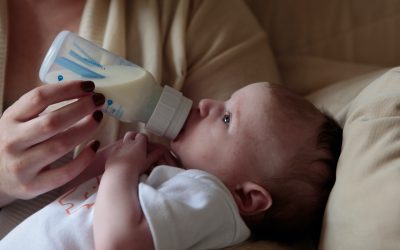 Lait infantile : 5 conseils pour bien nourrir son bébé