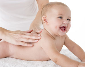Bébé et les massages