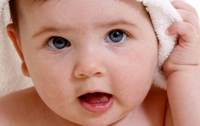 Bébé à 7 mois : Ses soins quotidiens